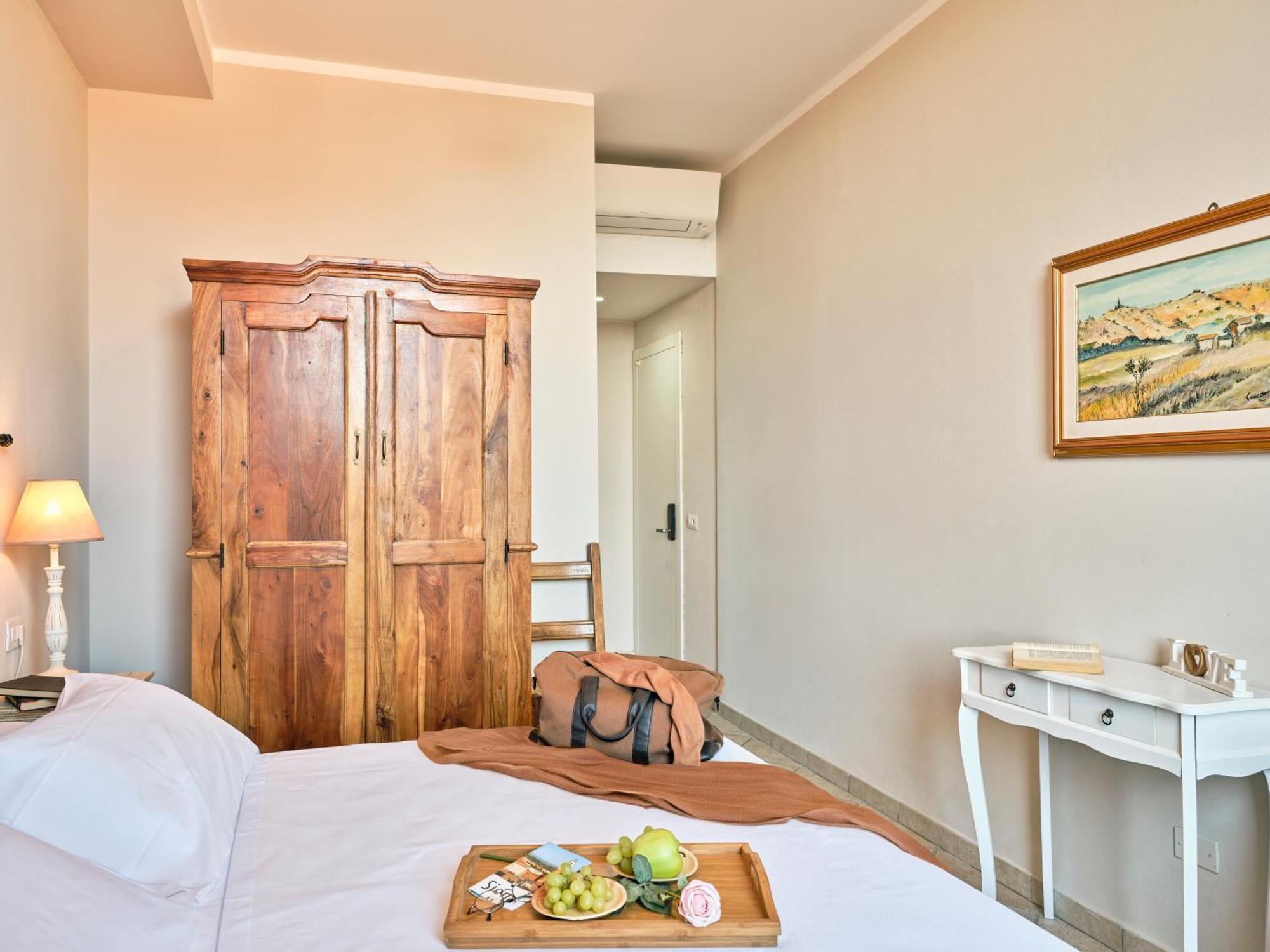 I Terzi Di Siena - Rooms Only ภายนอก รูปภาพ