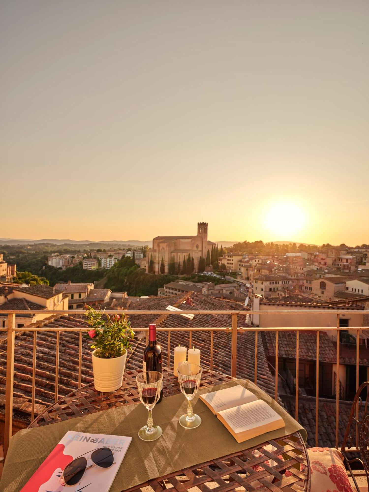I Terzi Di Siena - Rooms Only ภายนอก รูปภาพ