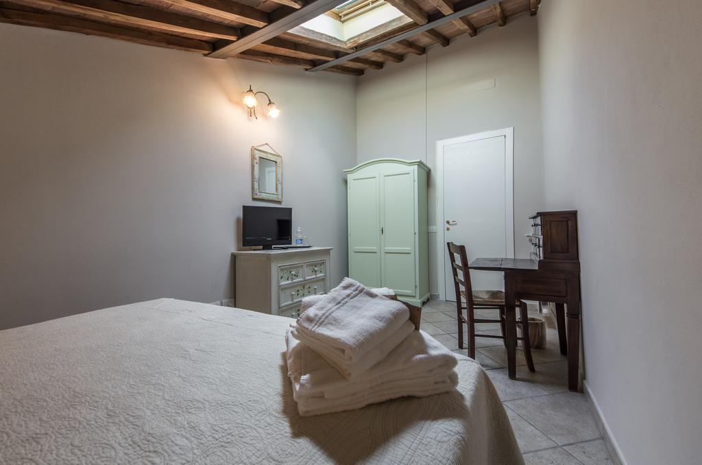I Terzi Di Siena - Rooms Only ภายนอก รูปภาพ